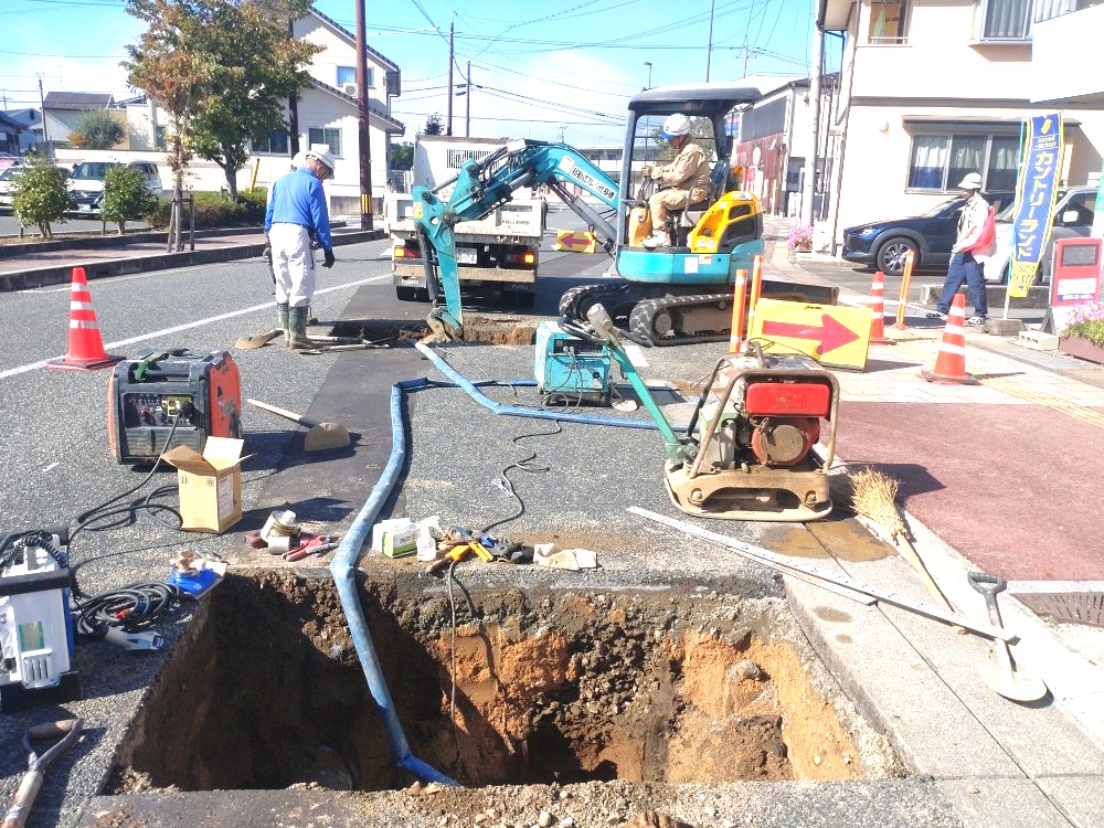 水道管布設替工事